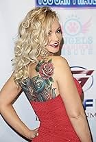 Photo of Mindy Robinson